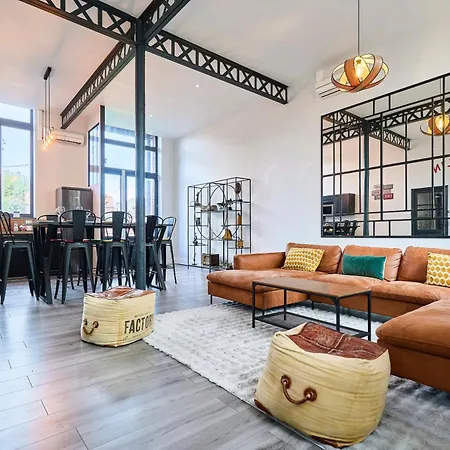 Le Charlie Chaplin - Loft D'exception, 8 Pers