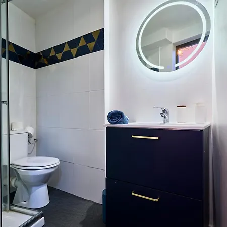 Апартаменты Le Charlie Chaplin - Les Demeures D'adrien *