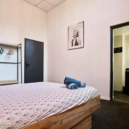 Le Charlie Chaplin - Loft D'exception, 8 Pers Lägenhet Roubaix
