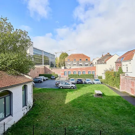 Le Charlie Chaplin - Les Demeures D'adrien Апартаменты